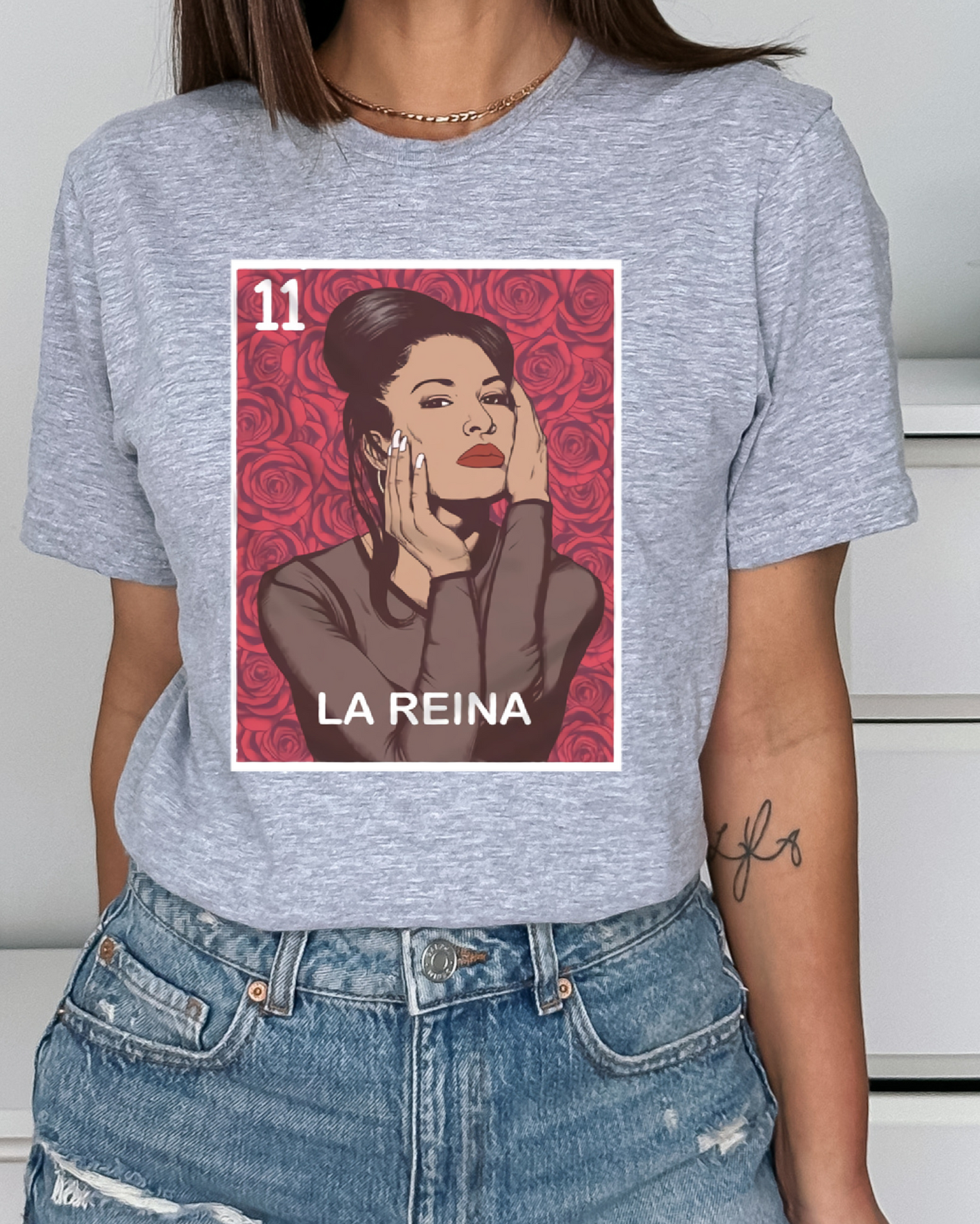 "La Reina" Selena Women's Fitted T-Shirt